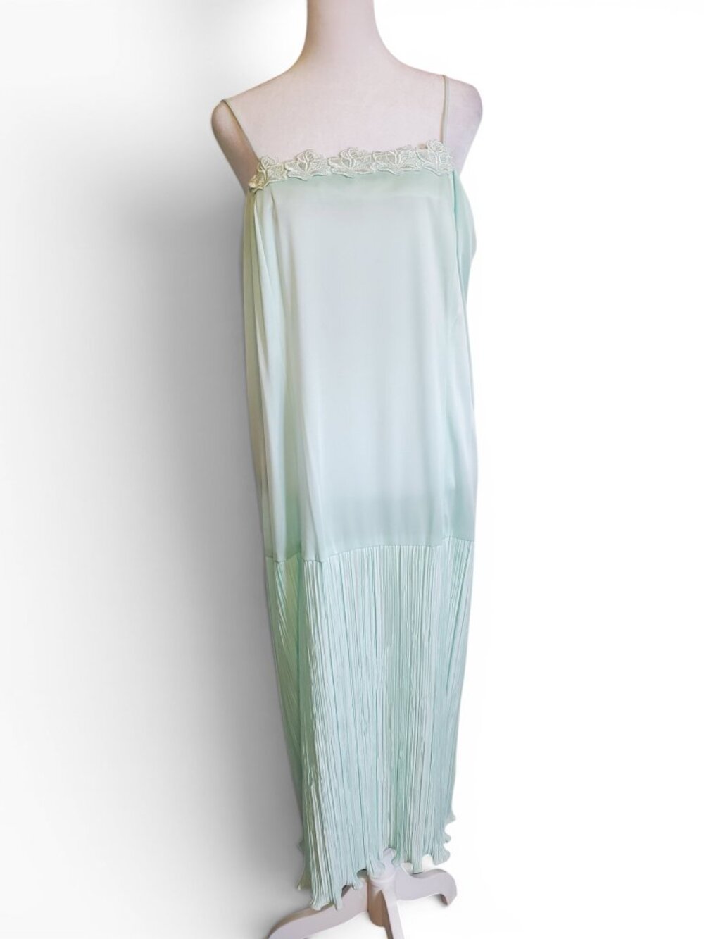 Vintage Pastel Baby Blue Rose Embroidered Sleeveless Shift Maxi Dress Size 18